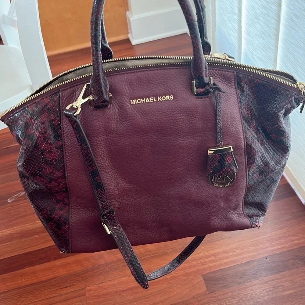 MICHAEL KORS Riley satchel maroon snakeskin leather